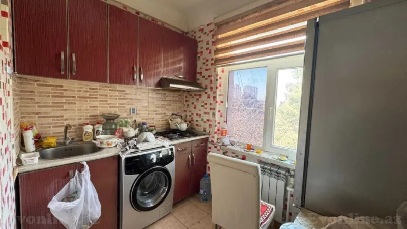 Satılır 2 otaqlı Mənzil Köhnə tikili 45 m² Neftçilər m. - şəkil 4