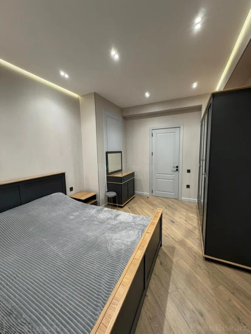 Kirayə verilir 2 otaqlı Mənzil Yeni tikili 70 m² Nəsimi r. - şəkil 8