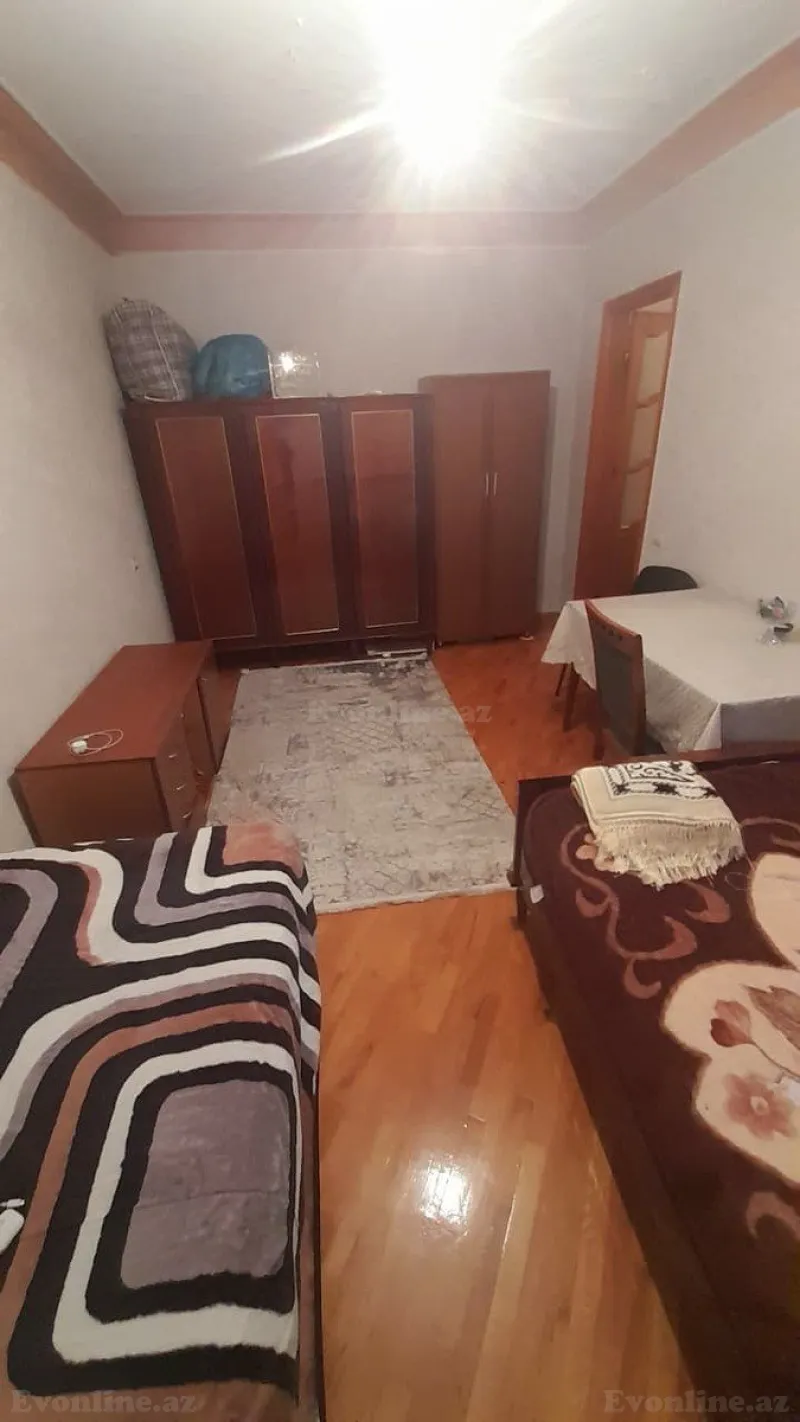 Satılır 1 otaqlı Mənzil Köhnə tikili 47 m² 4-cü mikrorayon - şəkil 2