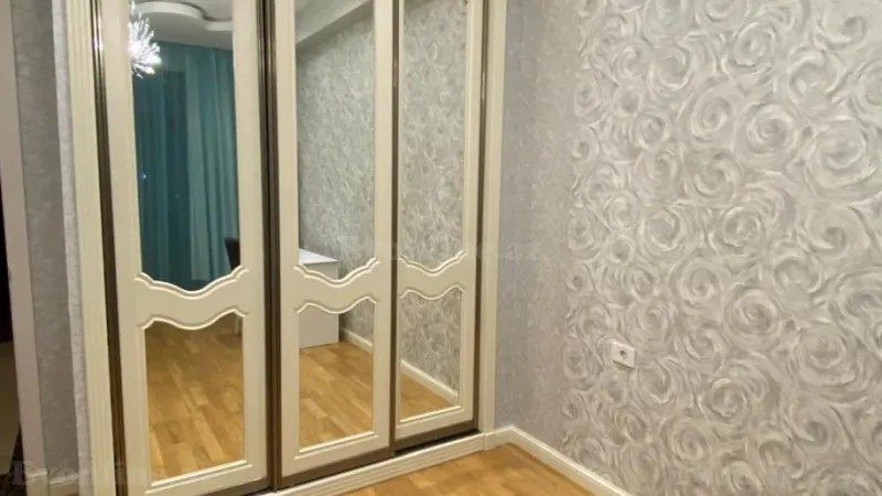 Kirayə verilir 3 otaqlı Mənzil Yeni tikili 173 m² Nizami m. - şəkil 26