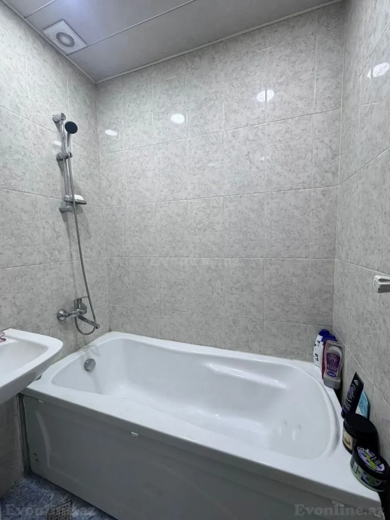 Satılır 3 otaqlı Mənzil Yeni tikili 80 m² Yasamal r. - şəkil 15