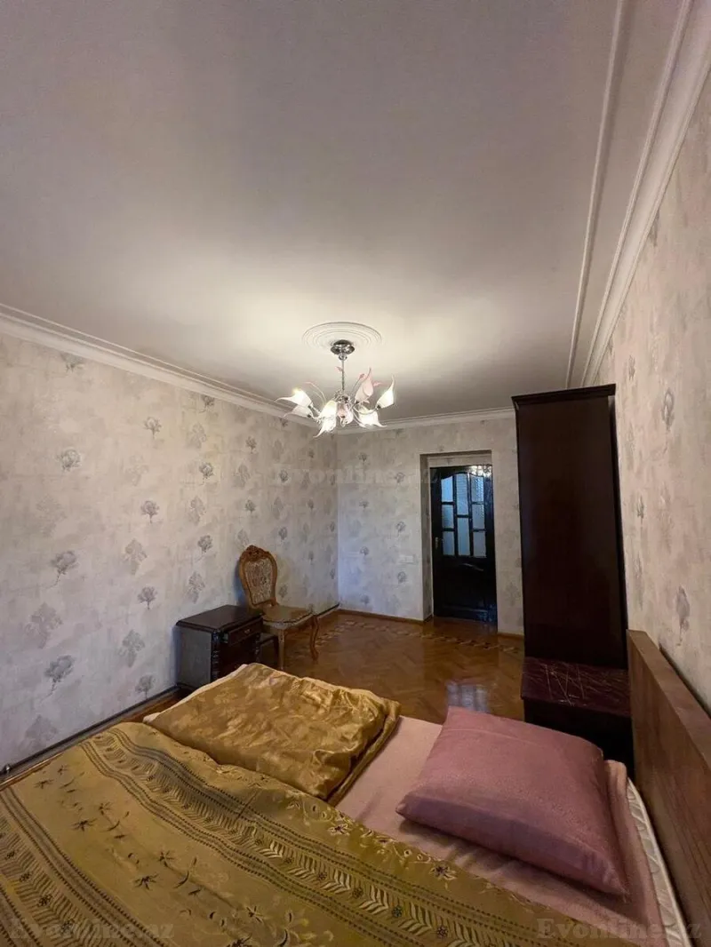 Kirayə verilir 3 otaqlı Mənzil Köhnə tikili 90 m² 8 Noyabr m. - şəkil 5