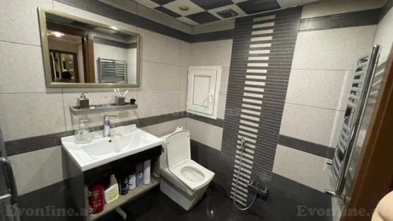 Satılır 3 otaqlı Mənzil Yeni tikili 105 m² İnşaatçılar m. - şəkil 6