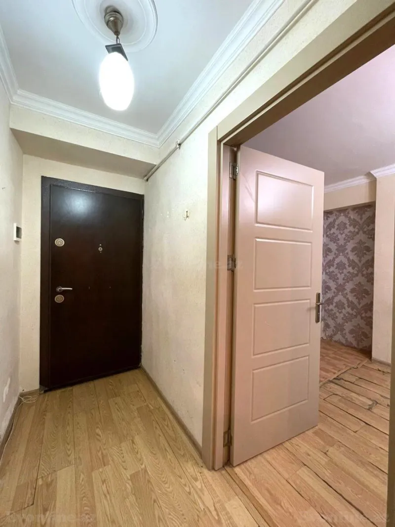 Satılır 2 otaqlı Mənzil Köhnə tikili 35 m² Gənclik m. - şəkil 12