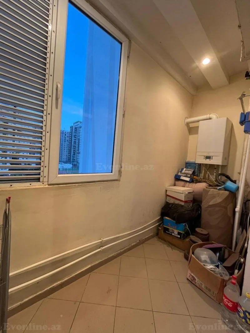Satılır 2 otaqlı Mənzil Köhnə tikili 35 m² Gənclik m. - şəkil 15