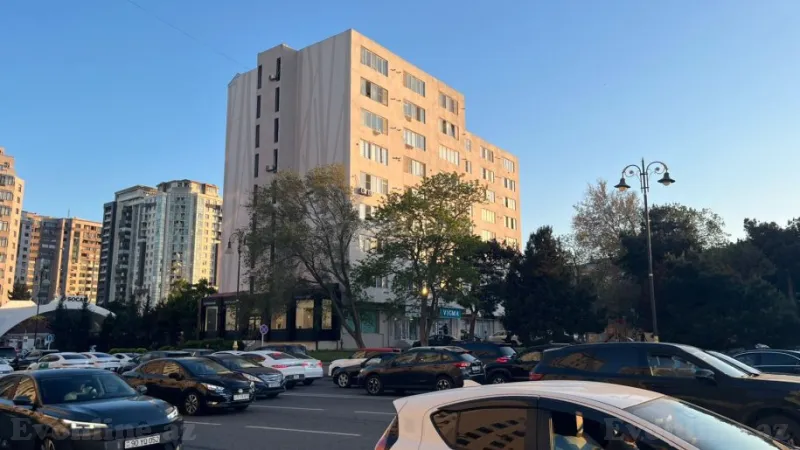 Satılır 2 otaqlı Mənzil Köhnə tikili 35 m² Gənclik m. - şəkil 18