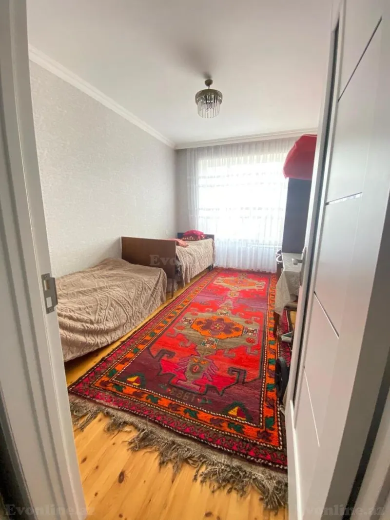 Satılır 3 otaqlı Mənzil Köhnə tikili 90 m² Binə - şəkil 3