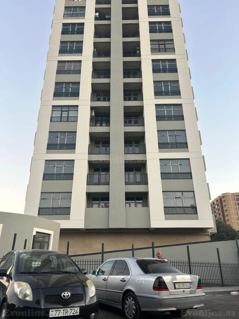 Satılır 4 otaqlı Mənzil Yeni tikili 181 m² 28 May m. - şəkil 5
