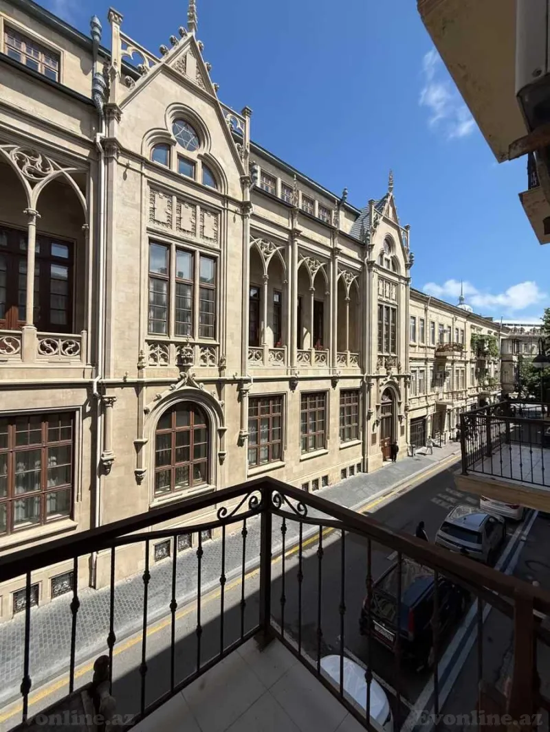 Satılır 2 otaqlı Mənzil Köhnə tikili 60 m² İçərişəhər m. - şəkil 2