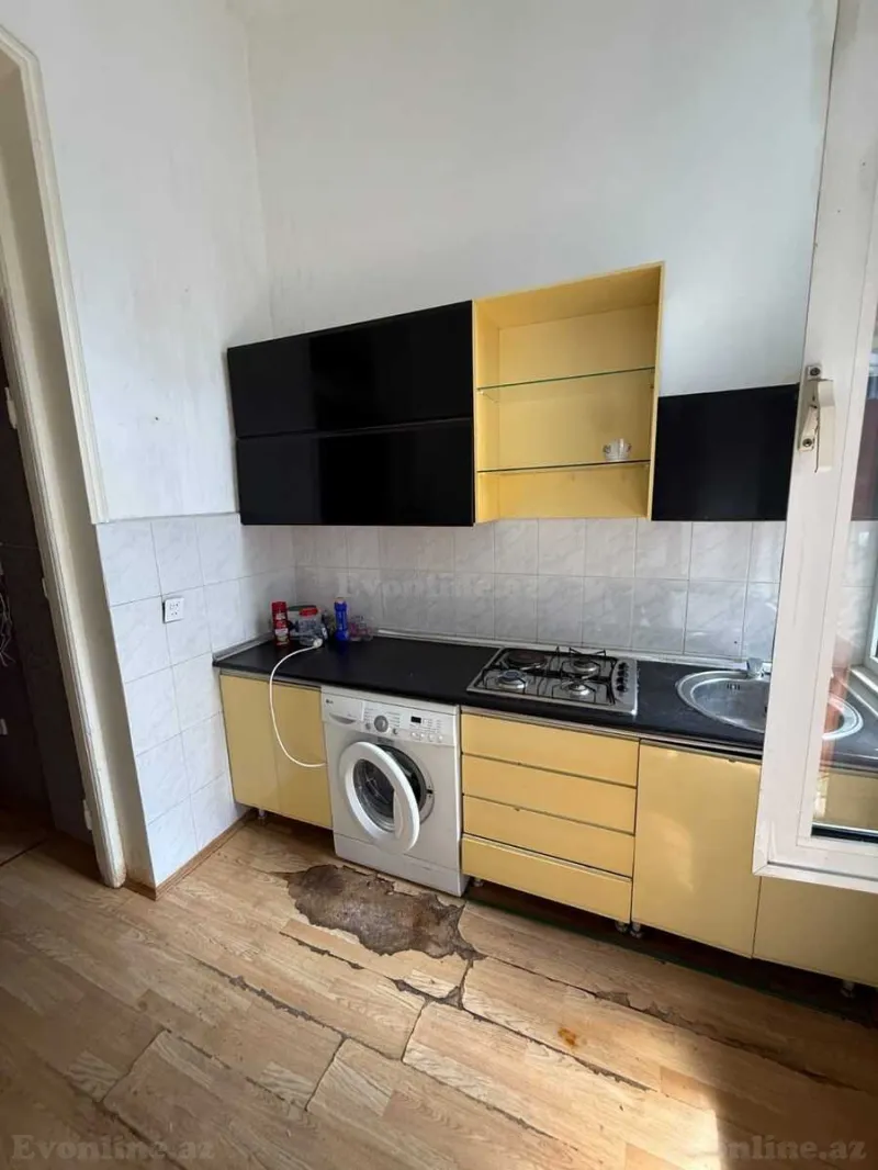 Satılır 2 otaqlı Mənzil Köhnə tikili 60 m² İçərişəhər m. - şəkil 4