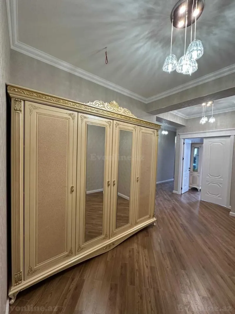 Kirayə verilir 3 otaqlı Mənzil Yeni tikili 130 m² 28 May m. - şəkil 9
