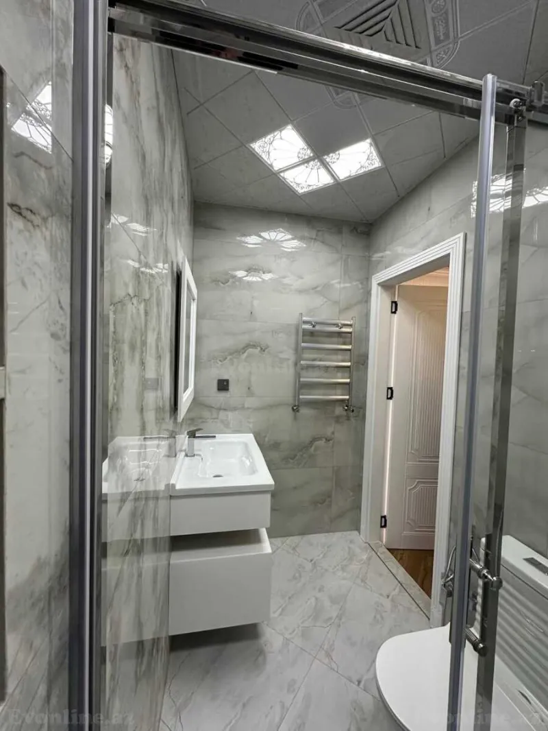 Kirayə verilir 3 otaqlı Mənzil Yeni tikili 130 m² 28 May m. - şəkil 14
