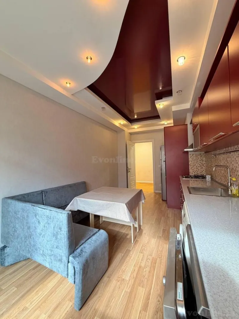 Kirayə verilir 3 otaqlı Mənzil Yeni tikili 130 m² Xətai m. - şəkil 9