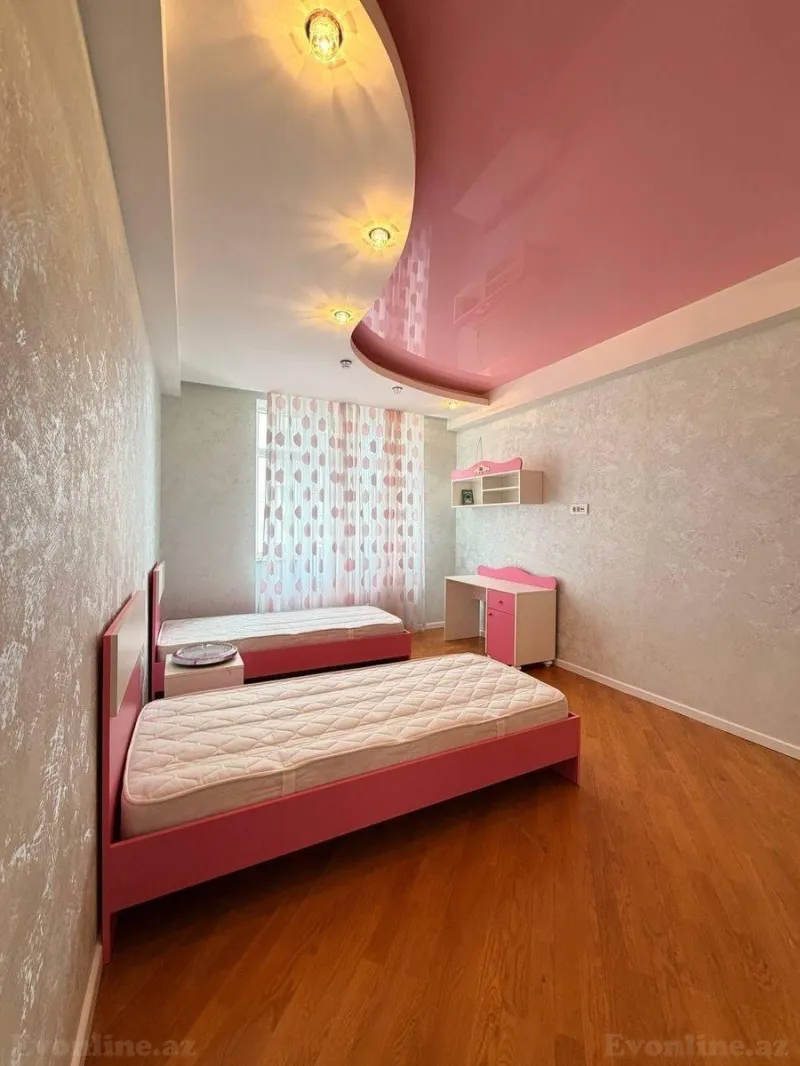 Kirayə verilir 3 otaqlı Mənzil Yeni tikili 130 m² Xətai m. - şəkil 18