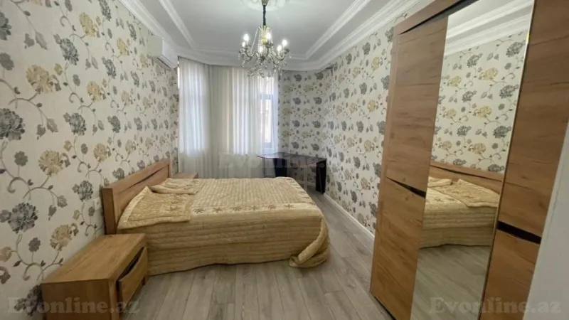 Kirayə verilir 4 otaqlı Mənzil Yeni tikili 180 m² Xətai m. - şəkil 11