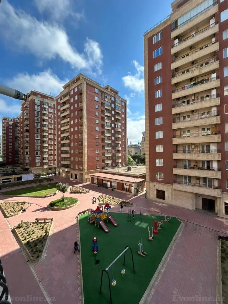 Kirayə verilir 3 otaqlı Mənzil Yeni tikili 100 m² Nəsimi r.