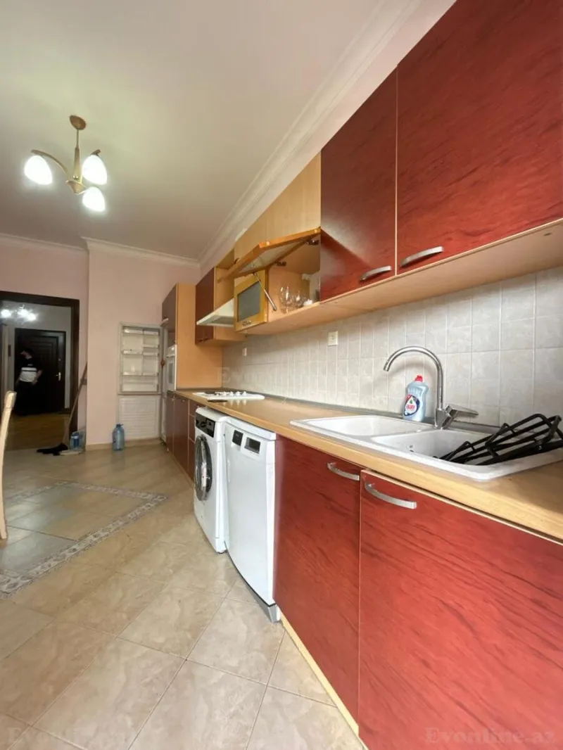 Kirayə verilir 3 otaqlı Mənzil Yeni tikili 100 m² Nəsimi r. - şəkil 13