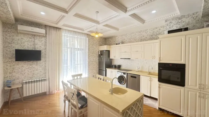 Kirayə verilir 4 otaqlı Mənzil Yeni tikili 210 m² Xətai r. - şəkil 11