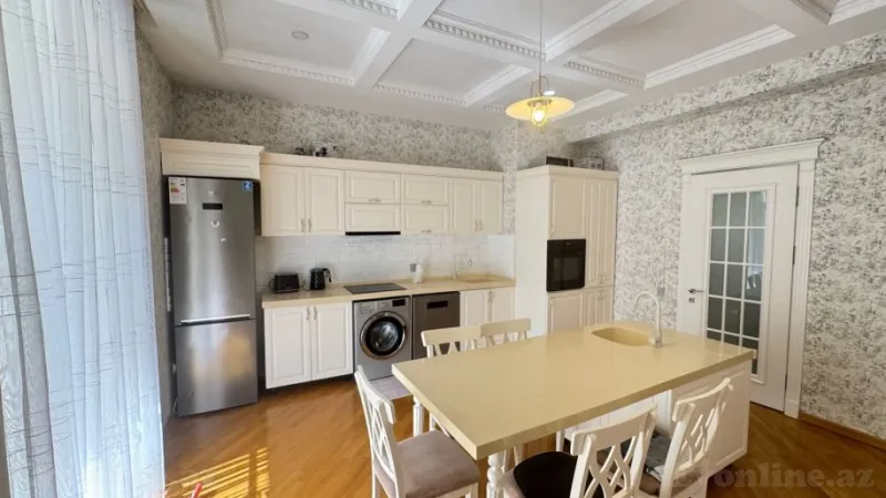 Kirayə verilir 4 otaqlı Mənzil Yeni tikili 210 m² Xətai r. - şəkil 12