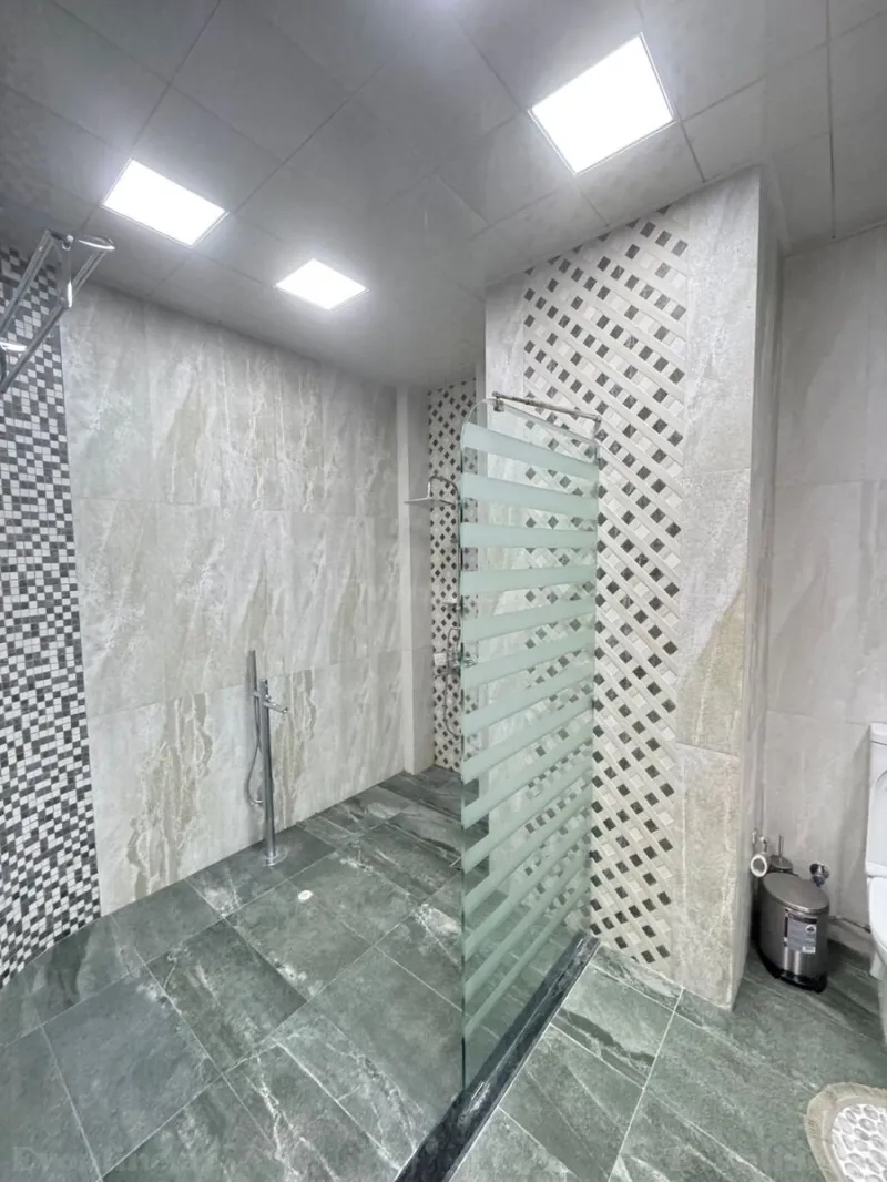 Kirayə verilir 4 otaqlı Mənzil Yeni tikili 210 m² Xətai r. - şəkil 15