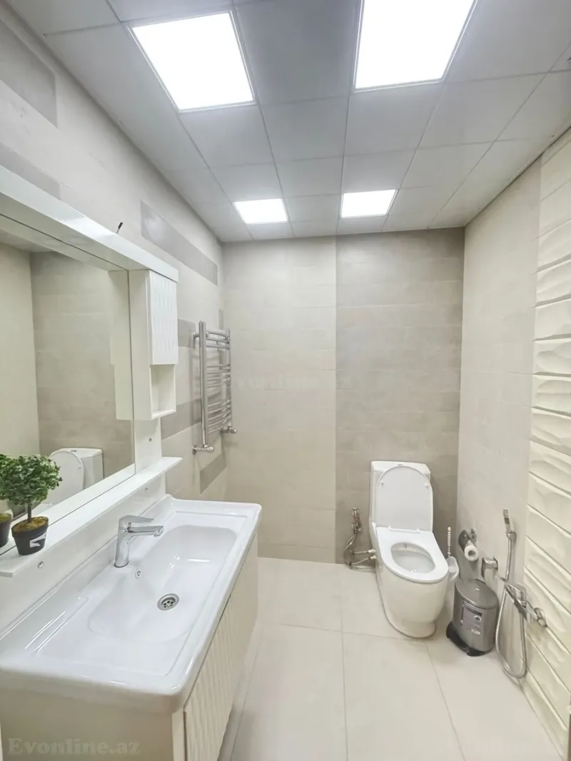 Kirayə verilir 4 otaqlı Mənzil Yeni tikili 210 m² Xətai r. - şəkil 16