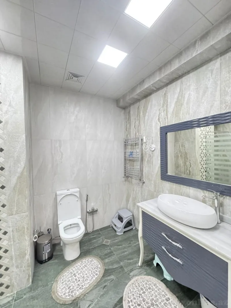 Kirayə verilir 4 otaqlı Mənzil Yeni tikili 210 m² Xətai r. - şəkil 17