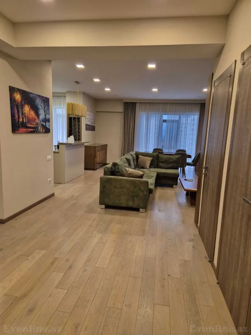 Kirayə verilir 3 otaqlı Mənzil Yeni tikili 120 m² 28 May m. - şəkil 3