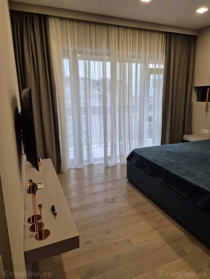 Kirayə verilir 3 otaqlı Mənzil Yeni tikili 120 m² 28 May m. - şəkil 10