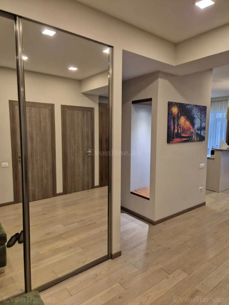 Kirayə verilir 3 otaqlı Mənzil Yeni tikili 120 m² 28 May m. - şəkil 25