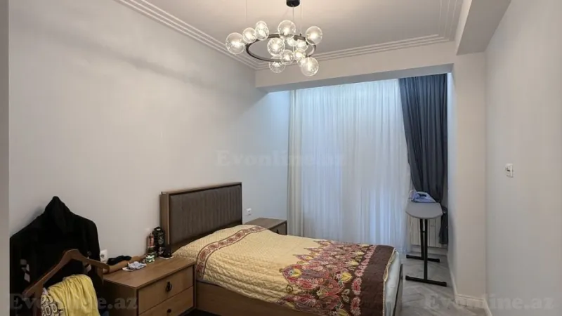 Satılır 4 otaqlı Mənzil Yeni tikili 180 m² Nəsimi r. - şəkil 7