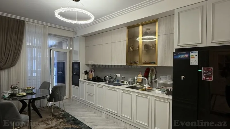 Satılır 4 otaqlı Mənzil Yeni tikili 180 m² Nəsimi r. - şəkil 11
