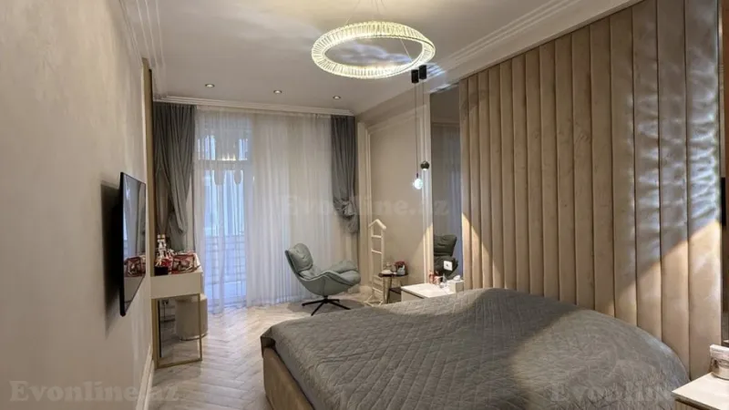 Satılır 4 otaqlı Mənzil Yeni tikili 180 m² Nəsimi r. - şəkil 15