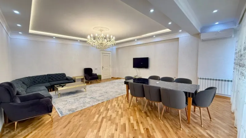 Kirayə verilir 3 otaqlı Mənzil Yeni tikili 156 m² Nəriman Nərimanov m.
