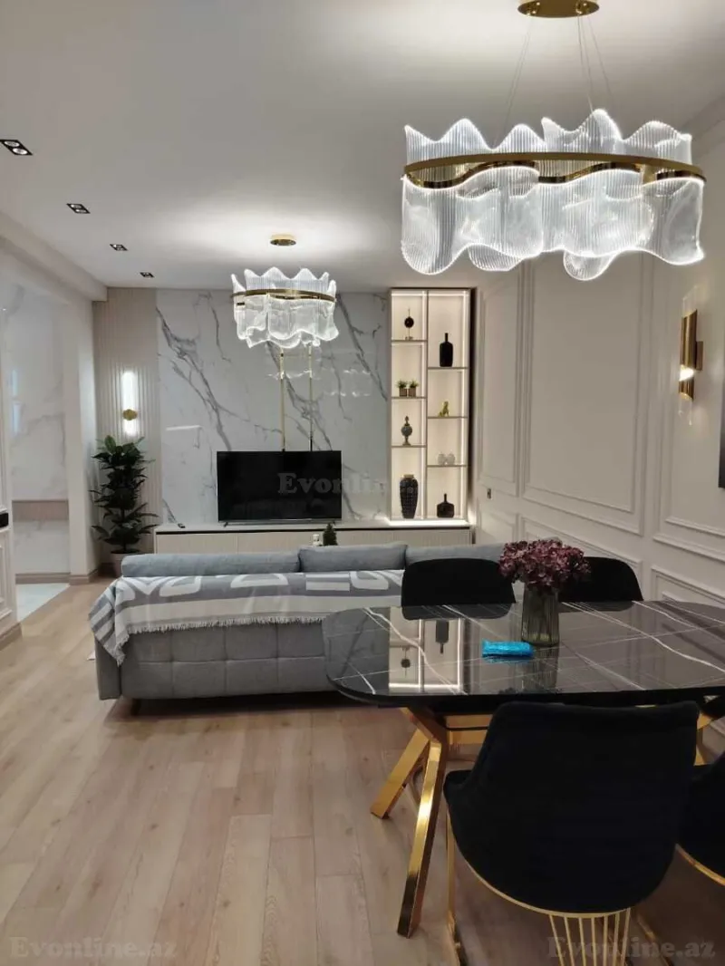 Kirayə verilir 3 otaqlı Mənzil Yeni tikili 100 m² 8 Noyabr m.
