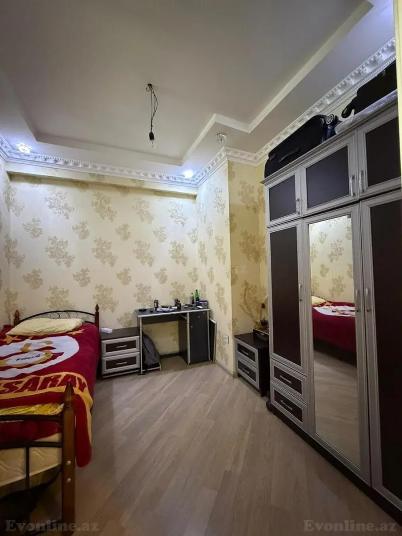 Satılır 4 otaqlı Mənzil Yeni tikili 130 m² Həzi Aslanov m. - şəkil 13