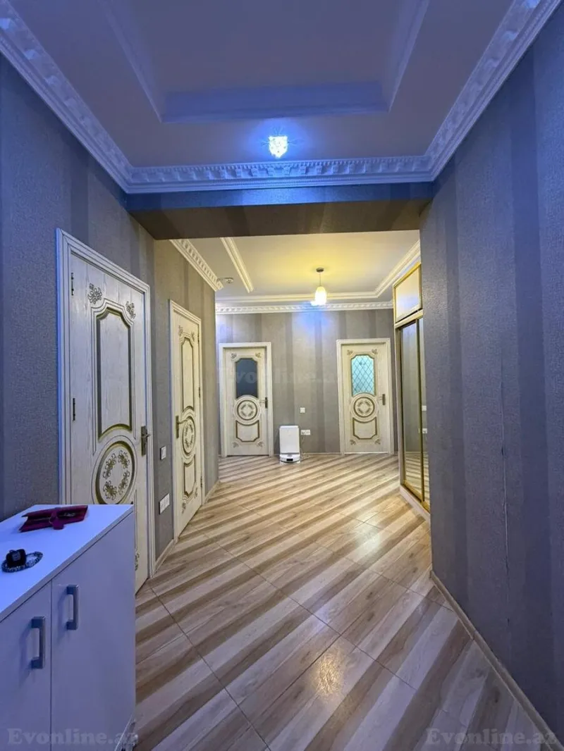Satılır 4 otaqlı Mənzil Yeni tikili 130 m² Həzi Aslanov m. - şəkil 21