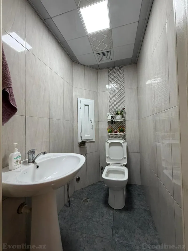 Satılır 4 otaqlı Mənzil Yeni tikili 130 m² Həzi Aslanov m. - şəkil 23