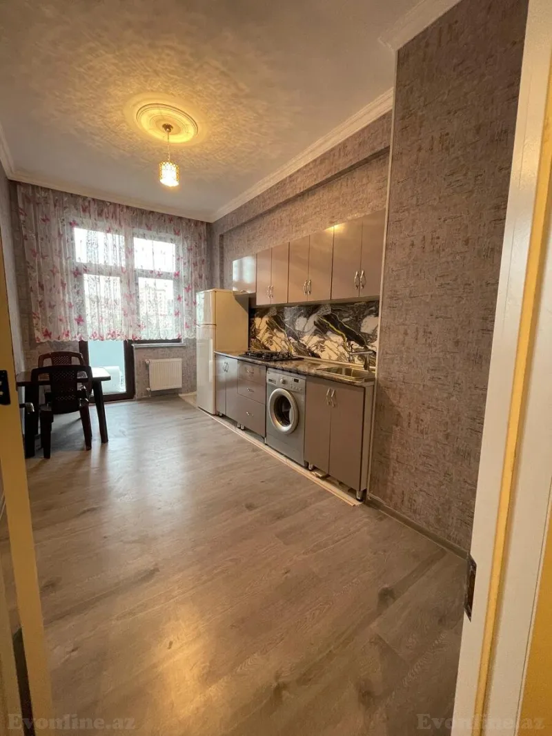 Kirayə verilir 2 otaqlı Mənzil Yeni tikili 67 m² 4-cü mikrorayon