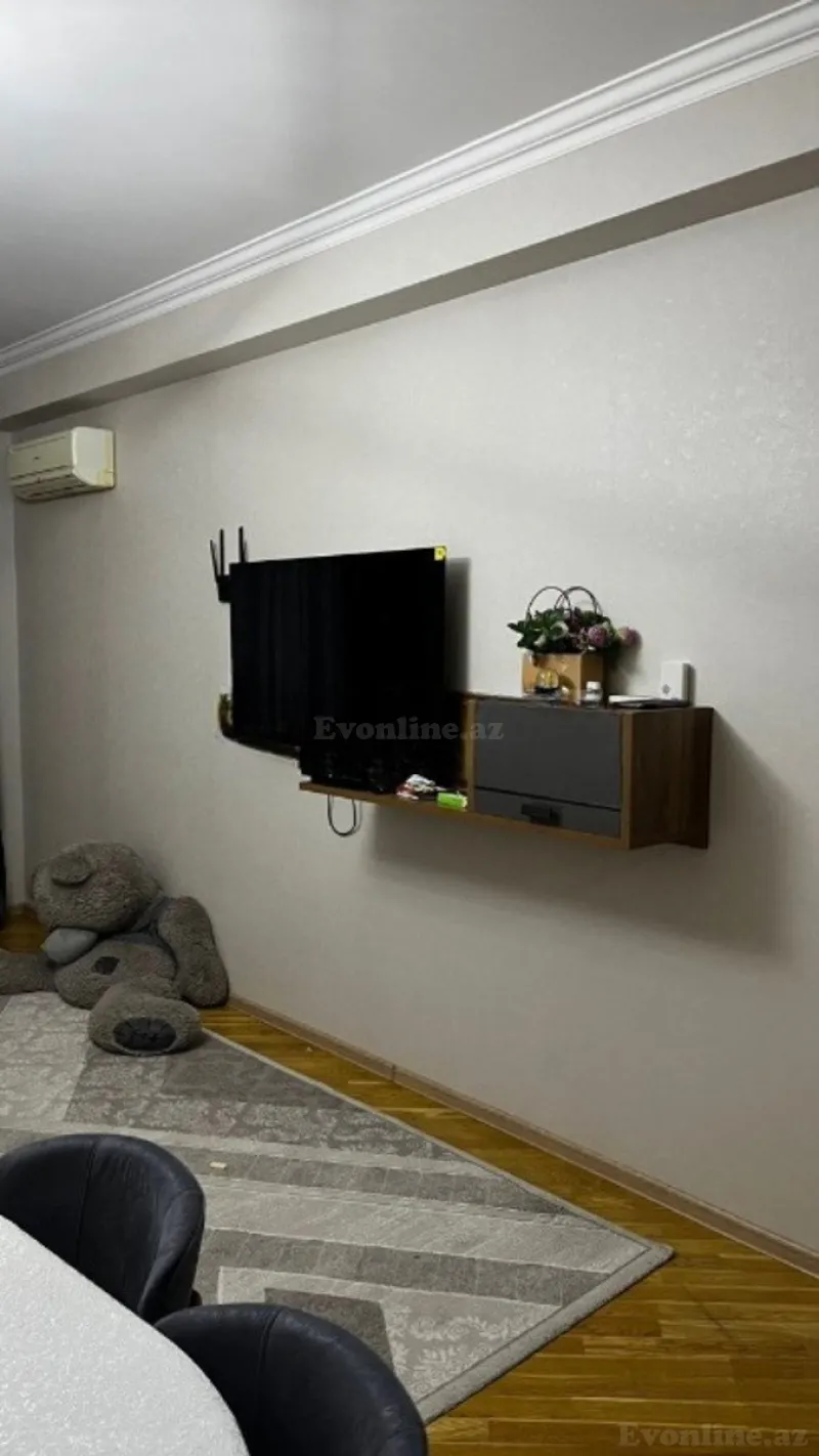 Satılır 3 otaqlı Mənzil Yeni tikili 95 m² 8 Noyabr m. - şəkil 12