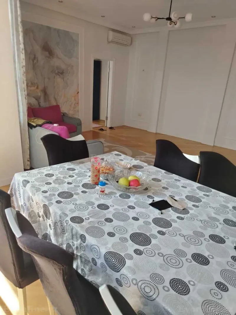 Kirayə verilir 3 otaqlı Mənzil Yeni tikili 100 m² 8-ci mikrorayon - şəkil 4