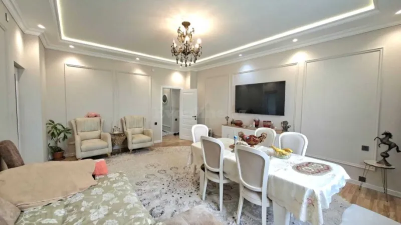 Satılır 3 otaqlı Mənzil Yeni tikili 81 m² İnşaatçılar m. - şəkil 4