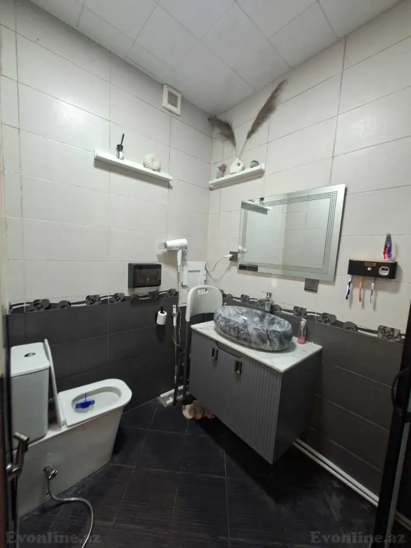 Satılır 3 otaqlı Mənzil Yeni tikili 81 m² İnşaatçılar m. - şəkil 13
