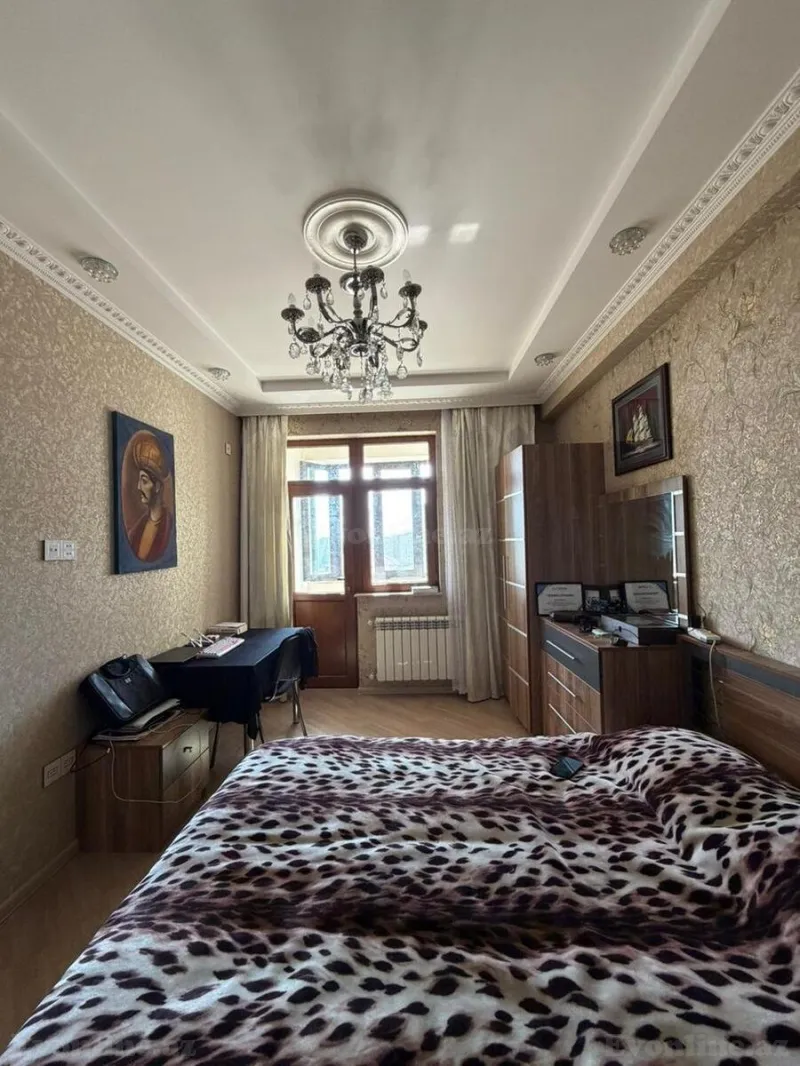 Satılır 4 otaqlı Mənzil Yeni tikili 125 m² Həzi Aslanov m. - şəkil 5