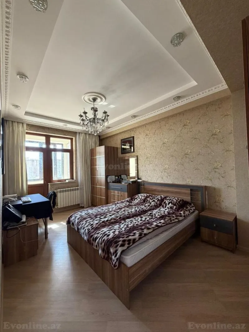 Satılır 4 otaqlı Mənzil Yeni tikili 125 m² Həzi Aslanov m. - şəkil 6