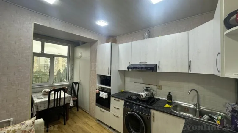 Satılır 2 otaqlı Mənzil Köhnə tikili 55 m² Xalqlar Dostluğu m. - şəkil 8