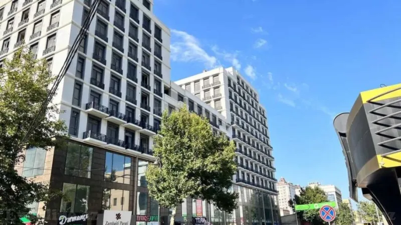 Satılır 2 otaqlı Mənzil Yeni tikili 77 m² 8 Noyabr m. - şəkil 8