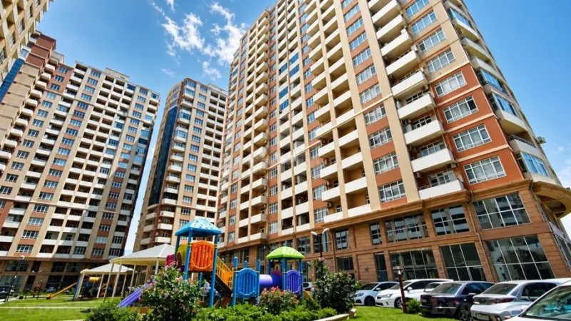 Kirayə verilir 3 otaqlı Mənzil Yeni tikili 130 m² Xətai m.