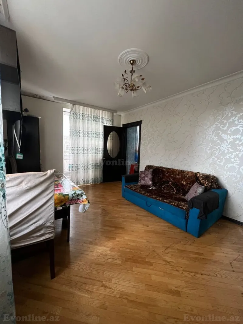 Satılır 2 otaqlı Mənzil Köhnə tikili 35 m² Yasamal r. - şəkil 3