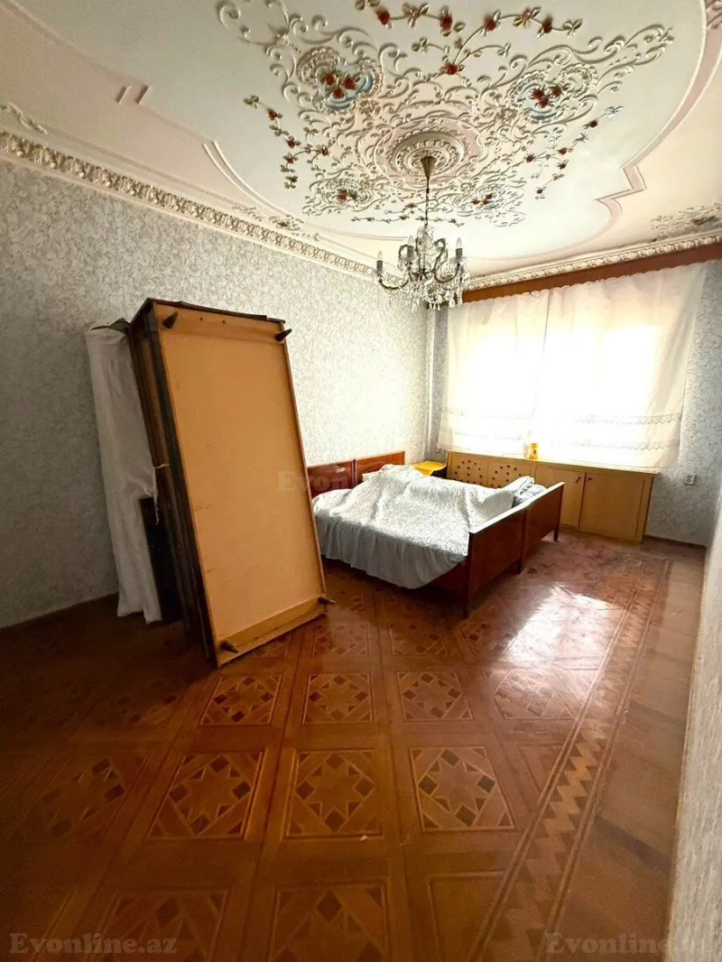 Satılır 5 otaqlı Mənzil Köhnə tikili 105 m² Xalqlar Dostluğu m. - şəkil 5