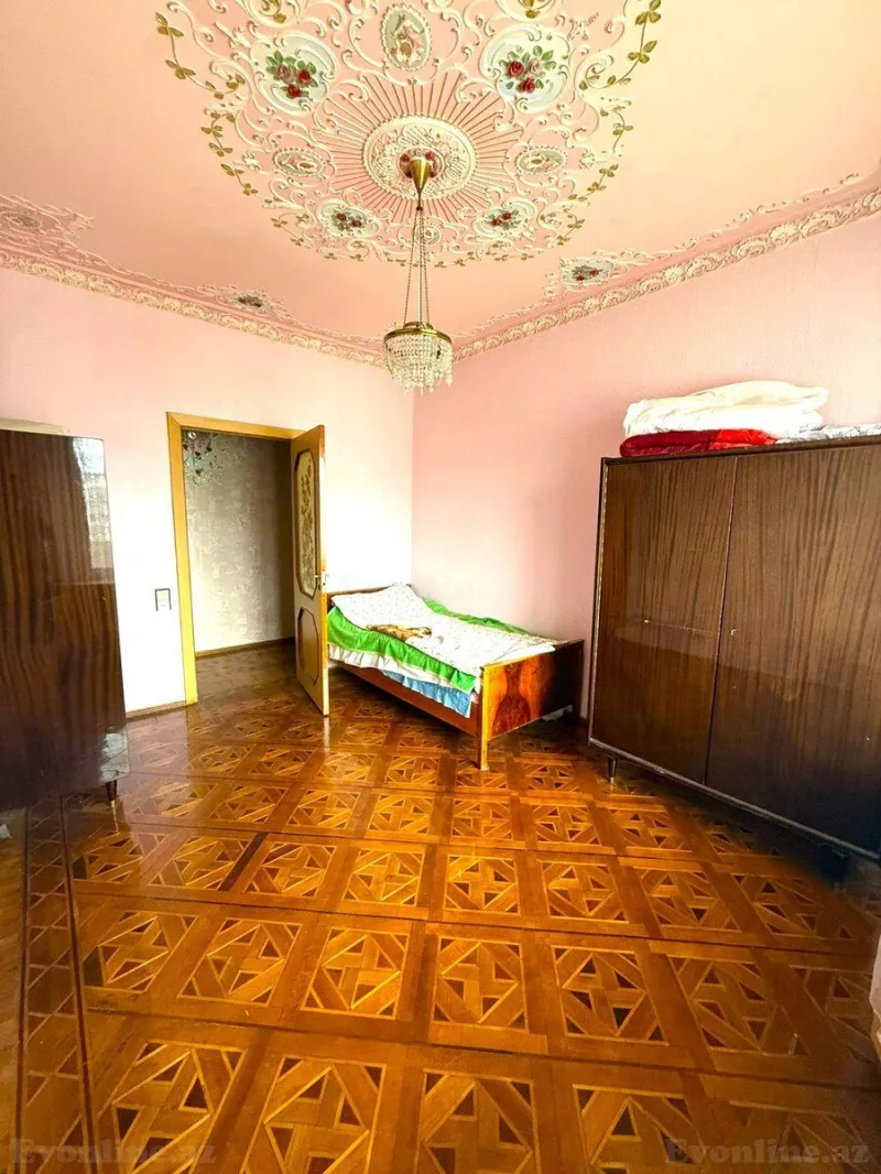 Satılır 5 otaqlı Mənzil Köhnə tikili 105 m² Xalqlar Dostluğu m. - şəkil 8
